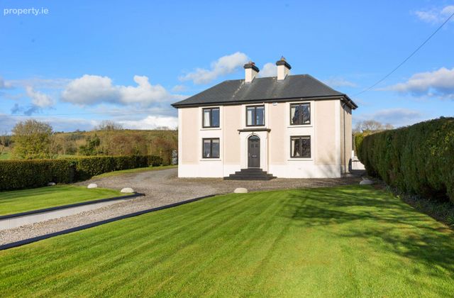 Sampsons Court, Ballinakill, Ballinakill, Co. Laois - Click to view photos