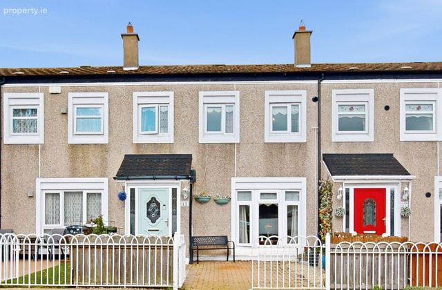 11 Buttercup Drive, Dublin 17, Darndale, Dublin 17 - Click to view photos