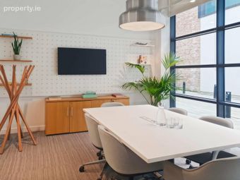Sir John Rogersons Quay, Dublin 2 - Image 2