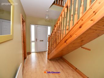 19 Castle Gardens, Drumboe Lower, Stranorlar, Ballybofey, Co. Donegal - Image 4