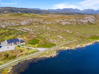 &Aacute;rd Carraig, Keerhaun North, Errislannan, Co. Galway - Image 2