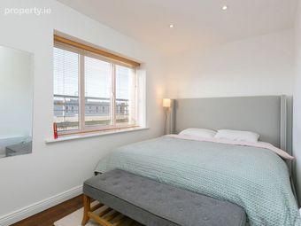 Apartment 69, Block G, The Malthouse, The Coombe, Dublin 8 - Image 3