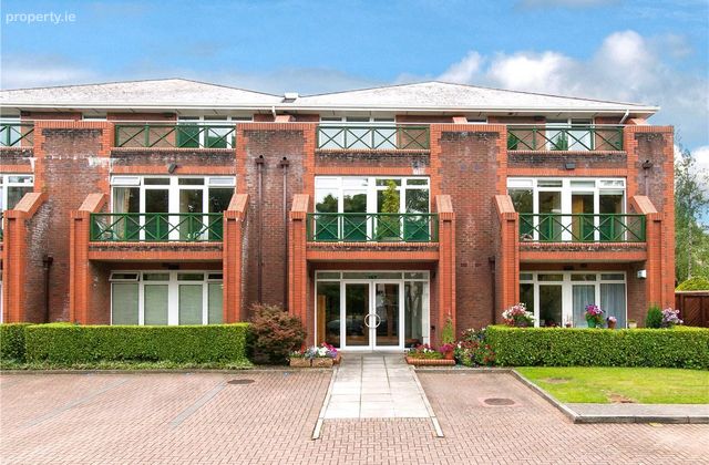 10 Dundrum Castle House, Dundrum, Dublin 16, Dundrum, Dublin 16 - Click to view photos