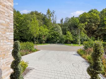 9 Blackcap Grove, Auburn Woods, Malahide, Co. Dublin - Image 3