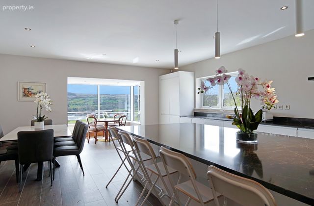 'up Yonder', Tullygay, Letterkenny, County Donegal, Rashedoge, Co. Donegal - Click to view photos