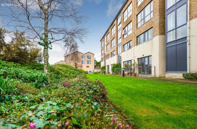 Apartment 8, Corrig Hall, Ticknock Hill, Sandyford, Dublin 18 - Click to view photos