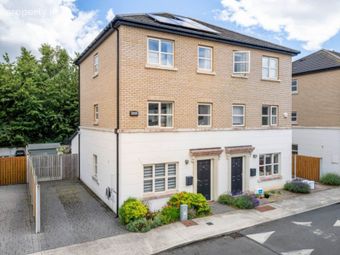 8 Hyde Road, Belmont, Stepaside, Dublin 18, Co. Dublin, Stepaside, Dublin 18 - Image 2