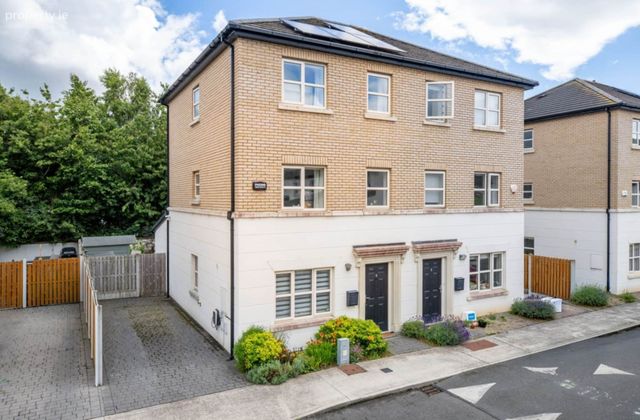 8 Hyde Road, Belmont, Stepaside, Dublin 18, Co. Dublin, Stepaside, Dublin 18 - Click to view photos