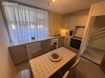 28 Brandon Crescent, Dillons Cross, Co. Cork, Dillons Cross, Co. Cork - Image 3