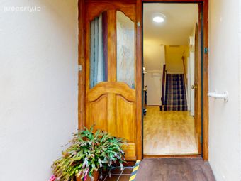 4 Fernhill Road, Manor Estate, Terenure, Co. Dublin, Terenure, Dublin 12 - Image 2