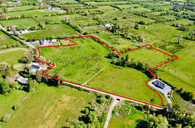 Kilgarvan, Fardrum, Moate, Co. Westmeath - Click to view photos