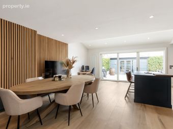 11 Tullyhall Crescent, Lucan, Co. Dublin, Lucan, Co. Dublin - Image 4