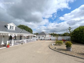 'serenity' Newcastle, Newbawn, Co. Wexford - Image 4