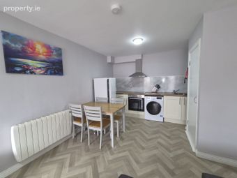 Apartment 10, The Moorings, Millerd Street, Cork City Centre, Co. Cork - Image 2
