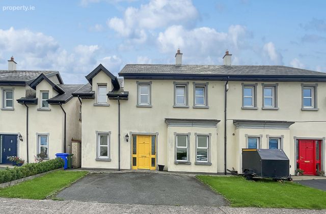49 An Chuirt, Monard, Co. Tipperary - Click to view photos
