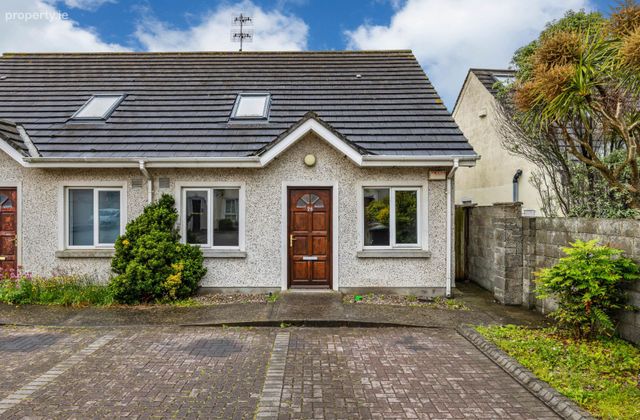 28 Seafield Court, Rush, Rush, Co. Dublin - Click to view photos
