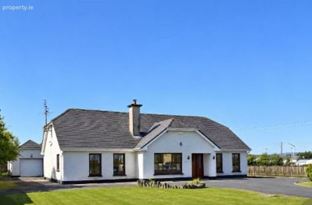 Well Street, Ballylongford, Ballylongford, Co. Kerry - Click to view photos