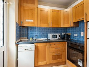 13 Blessington Place, Phibsborough, Dublin 7 - Image 5