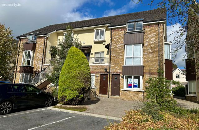 Apartment 4, Corry, Shannon Court, Carrick-on-Shannon, Co. Leitrim - Click to view photos