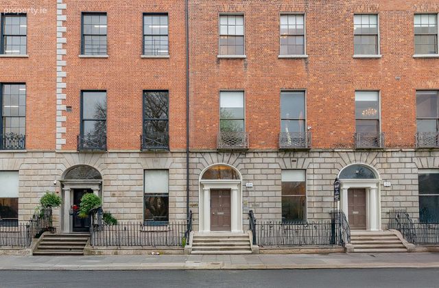 Pavilion House, Dublin 2 - Click to view photos