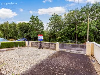2 Lennon Melia Terrace, Armagh Road, Dundalk, Co. Louth - Image 5