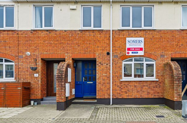 8 Woodlands Drive, Arklow, Arklow, Co. Wicklow - Click to view photos