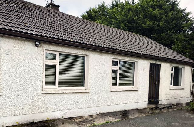 Smithstown, Julianstown, Drogheda, Co. Meath - Click to view photos