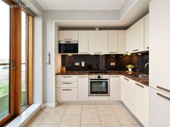296 The Kestrel Building, Heuston South Quarter, Saint Johns Road West, Dublin 8, Dublin 8 - Image 4