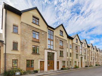 10 Woodbrook Court, Castleknock, Dublin 15, Co. Dublin, Castleknock, Dublin 15