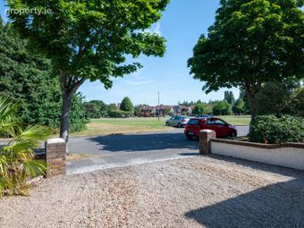 110 Longwood Park, Rathfarnham, Dublin 14 - Image 2