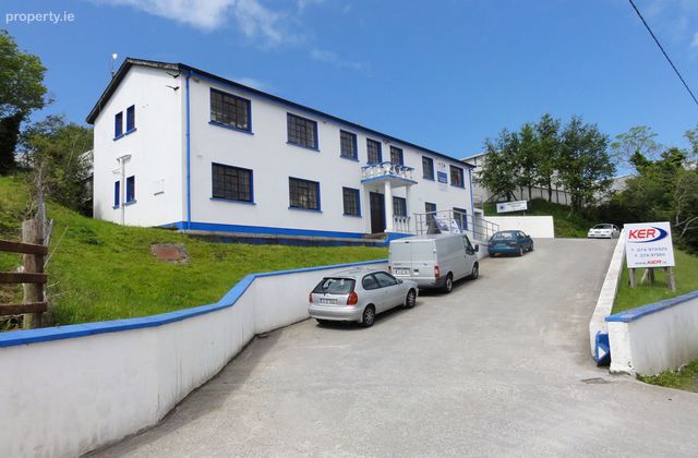 Rockall House, Roshine, Killybegs, Donegal, Killybegs, Co. Donegal - Click to view photos