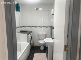 2 Maxwell's Apartments, Chapel Street, Castletownr, Ballyhooly, Co. Cork - Image 4
