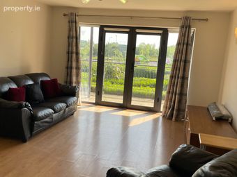 Apartment 21, Beacon, Royal Canal Park, Dublin 15 - Image 2