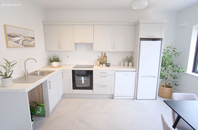 Hamlet Wood, Hamlet Lane, Balbriggan, Co. Dublin - Click to view photos