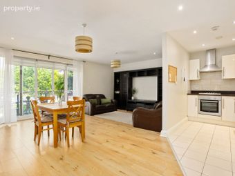 4 Juliet Square, Saint Edmunds Park, Lucan, Co. Dublin - Image 3