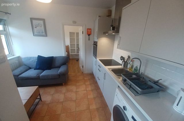Clareview Park, Ballybane, Merlin, Co. Galway - Click to view photos