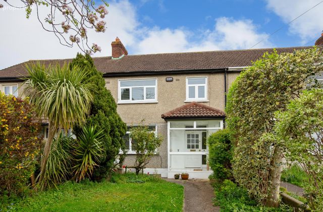 48 Hillsbrook Avenue, Perrystown, Dublin 12, Perrystown, Dublin 12 - Click to view photos