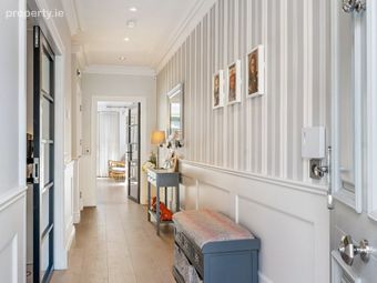 18 Dalkey Manor, Dalkey, Co Dublin, Dalkey, Co. Dublin - Image 2
