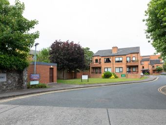 Apartment 17, Brooklawn, Clontarf, Dublin 3 - Image 2