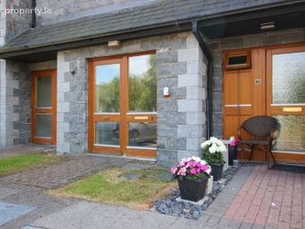 6 The Oaks, Lakepoint Park, Mullingar, Co. Westmeath - Image 2