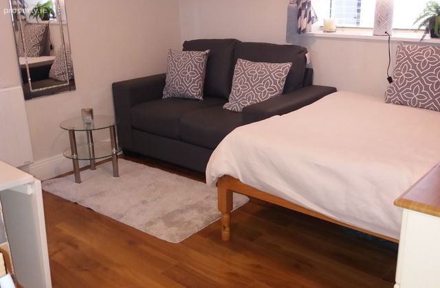 Ranelagh Road Beside The Barge, Ranelagh, Dublin 6 - Click to view photos
