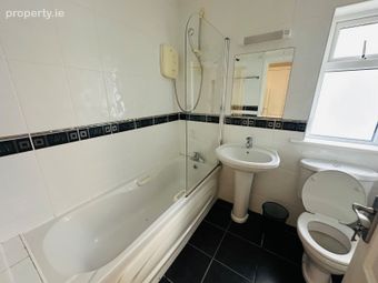 278 Bo&iacute;reann Bheag, Roscam, Roscam, Co. Galway - Image 4