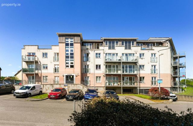 13 Walton Hall, Riverbank, Swords, Co. Dublin, Swords, Co. Dublin - Click to view photos