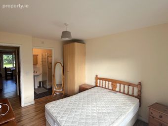 L&eacute;im An Bhrad&aacute;in, Gort Road, Ennis, Co. Clare - Image 2