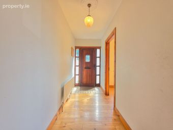 3 Knockthomas Drive, Castlebar, Castlebar, Co. Mayo - Image 2