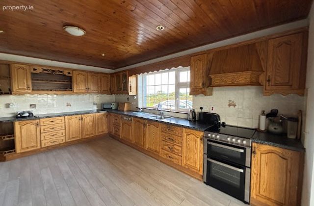 Kilmona, Grenagh, Cork, Kilmona, Co. Cork - Click to view photos