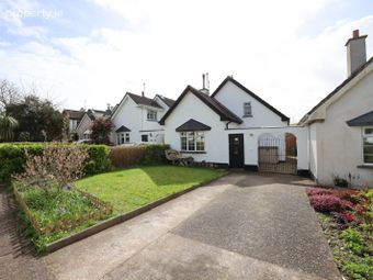 Albany, 11 The Grove, Waterpark, Carrigaline, Co. Cork