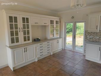 5 Glenview, Gorey Road, Carnew, Carnew, Co. Wicklow - Image 5