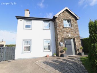 31 Gortnaclohy Heights, Skibbereen, Co. Cork - Image 4
