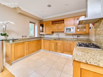 28 Beech Lodge, Farmleigh Woods, Castleknock, Dublin, Castleknock, Dublin 15 - Image 5
